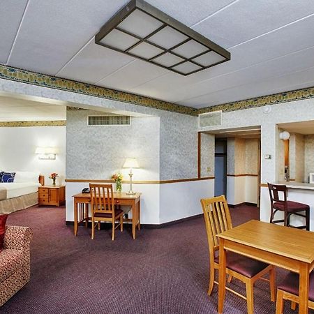 Deer Creek State Park Lodge And Conference Center Crownover Mill Exteriör bild