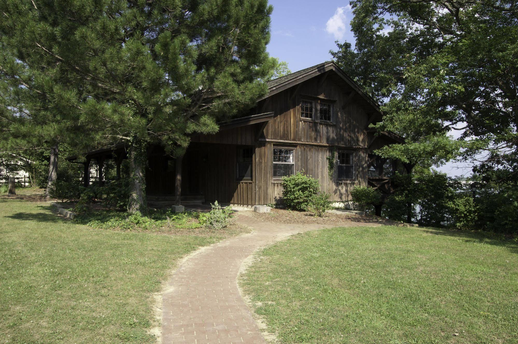Deer Creek State Park Lodge And Conference Center Crownover Mill Exteriör bild